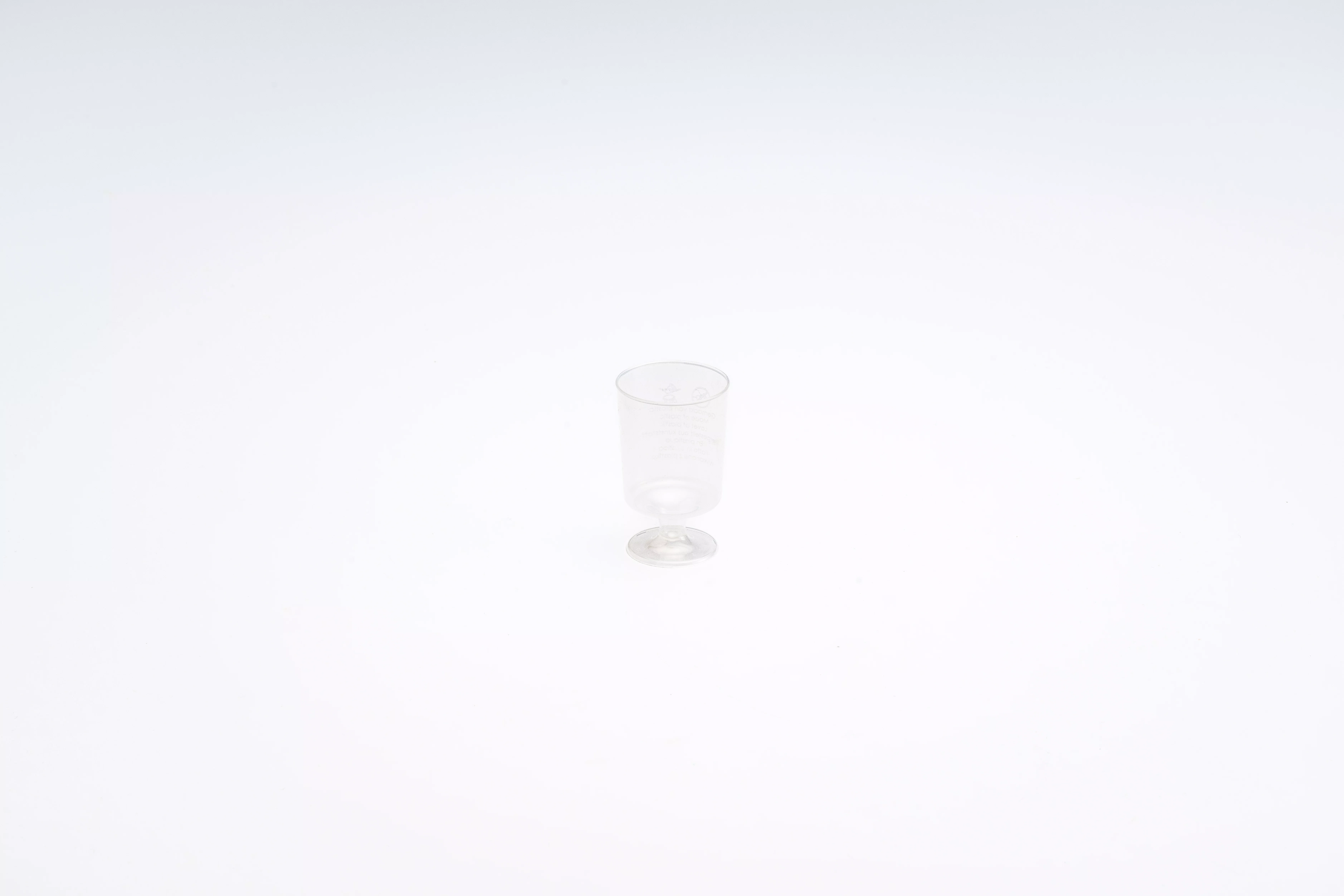 BORRELGLAS OP VOET PP 20/40CC